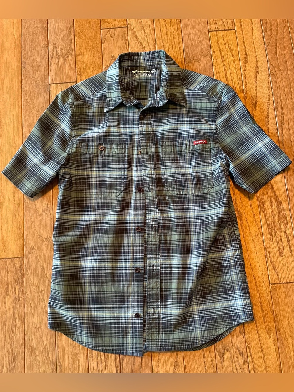 Wolverine Men's Short Sleeve Plaid Button-Down Shirt Size M